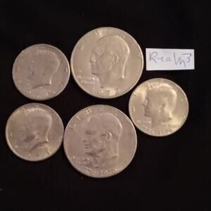 2 Eisenhower Dollar and 3 Kennedy Half Dollar Doins-2 are Bicentennial